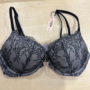 NWT Victoria’s Secret Very Sexy Push Up Bra